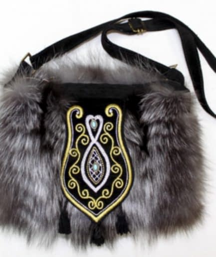 Муфта-сумка из чернобурки Муфта-сумка из чернобурки