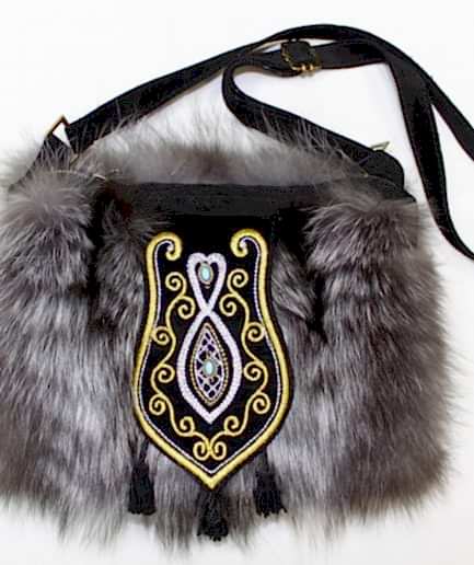 Сумки / муфты / кисеты