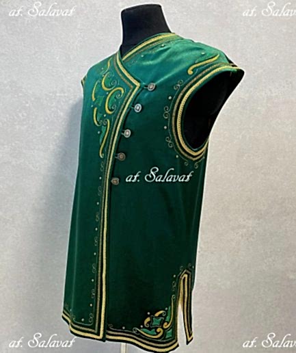 Бишмет из бархата (зеленый) Бишмет из бархата (зеленый)