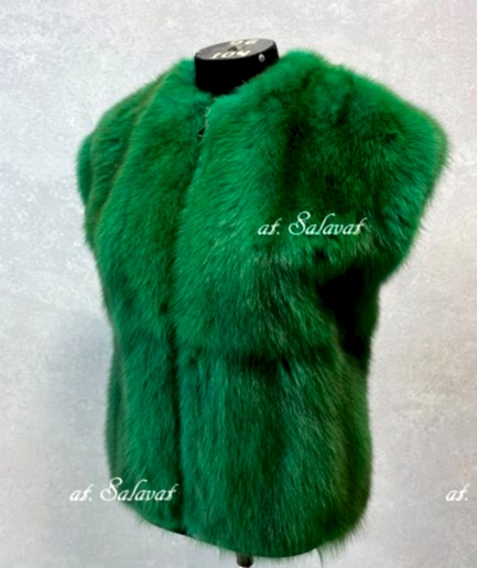 Жилет из меха куницы Жилет из меха куницы