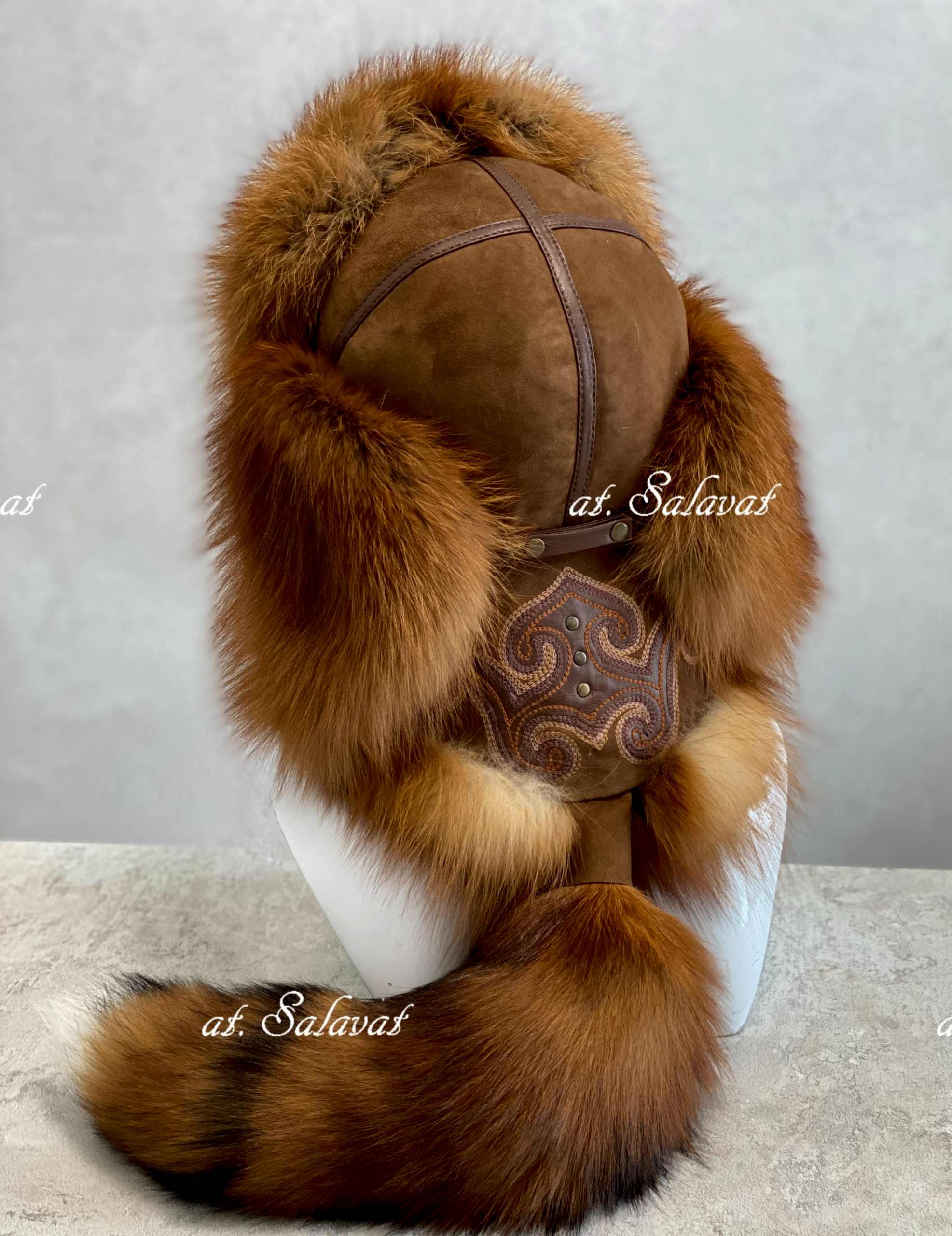 Шапка Малахай "Колаксын" из лисы огневки Шапка Малахай "Колаксын" из лисы огневки