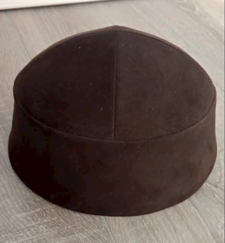 Тюбетейка мусульманская из замши Тюбетейка мусульманская из замши