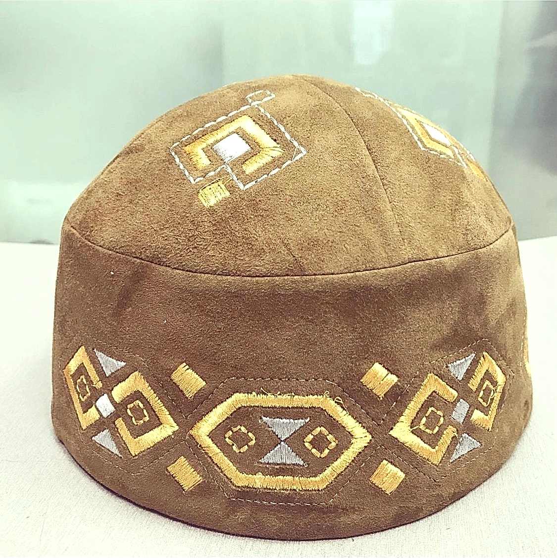 Тюбетейка мужская с вышивкой Тюбетейка мужская с вышивкой