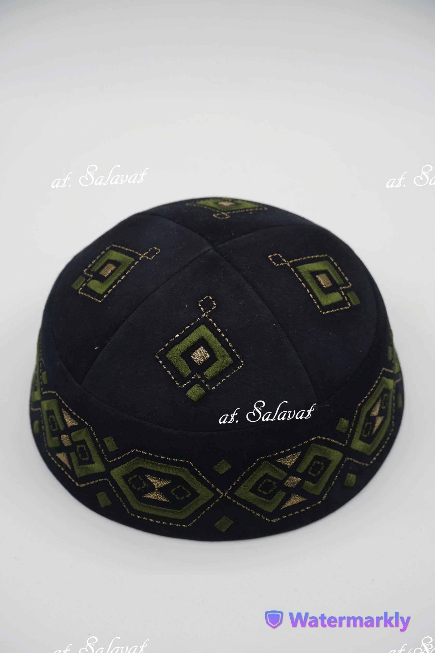 Мусульманская тюбетейка черная Мусульманская тюбетейка черная