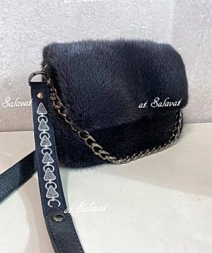 Стильная сумка - клатч из норки Стильная сумка - клатч из норки