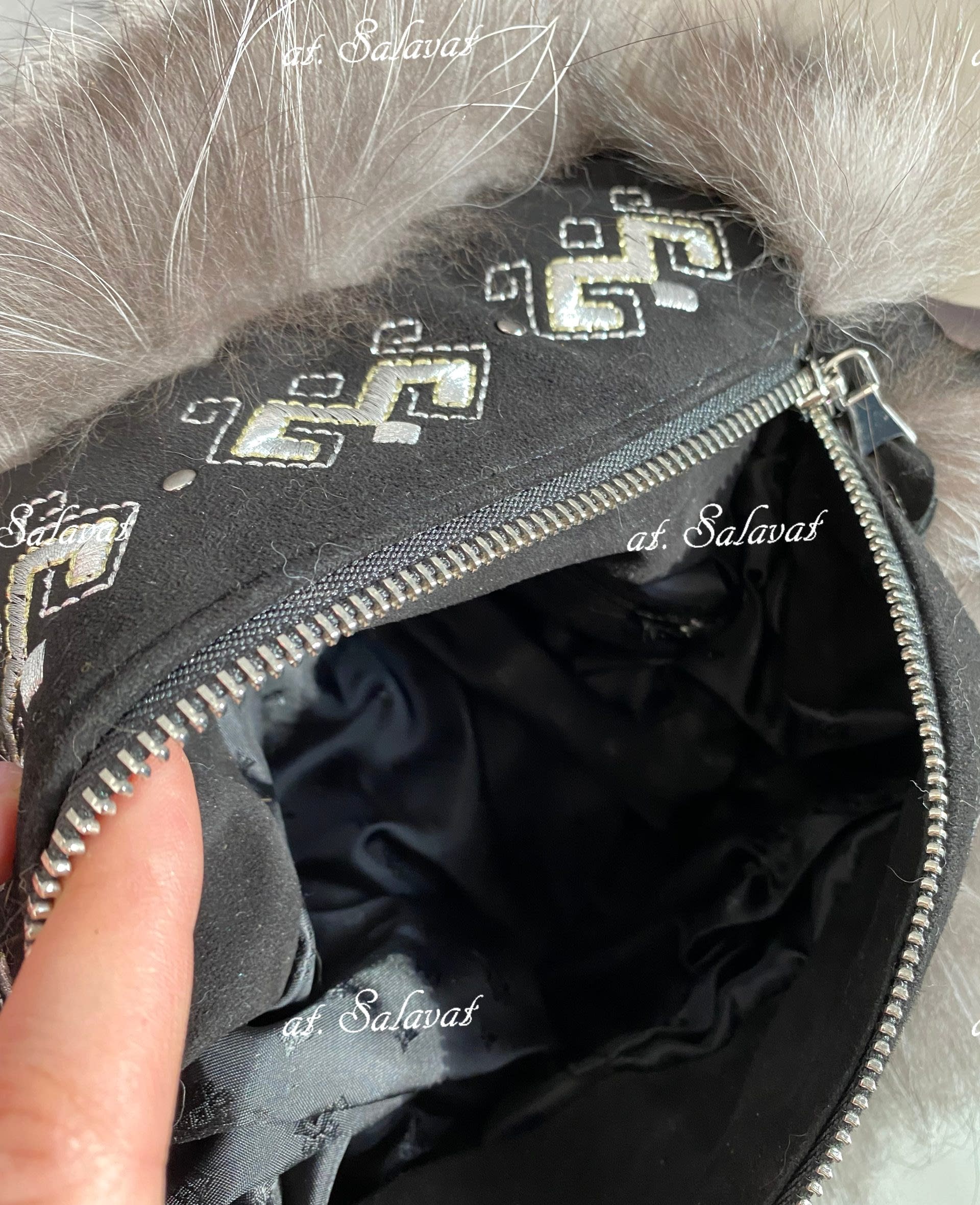 Муфта-сумка из натурального меха Муфта-сумка из натурального меха