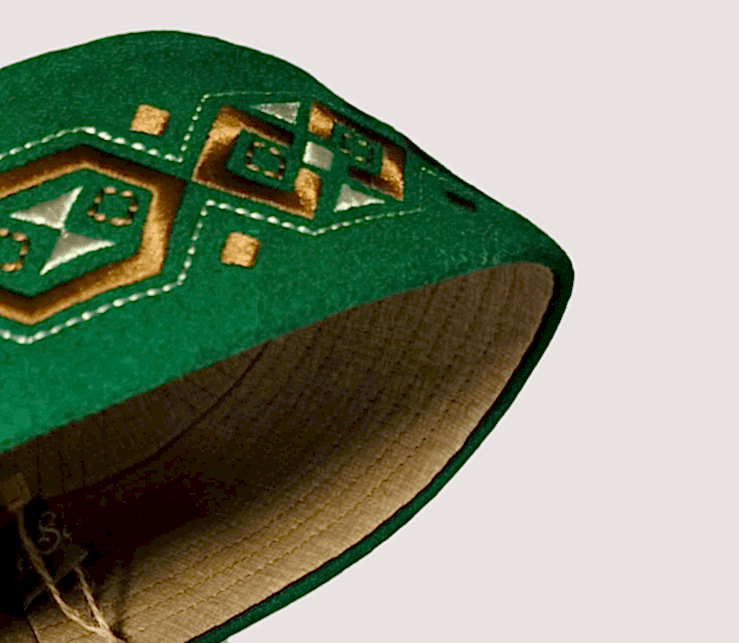 Зеленая тюбетейка мужская из сукна с вышивкой №1 Зеленая тюбетейка мужская из сукна с вышивкой №1