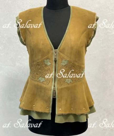 Жилет женский из итальянской дубленки в этно стиле Жилет женский из итальянской дубленки в этно стиле