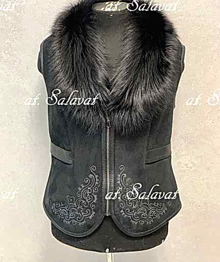 Жилет женский из итальянской дубленки в этно стиле Жилет женский из итальянской дубленки с песцом