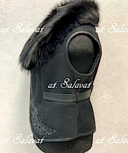 Жилет женский из итальянской дубленки в этно стиле Жилет женский из итальянской дубленки в этно стиле