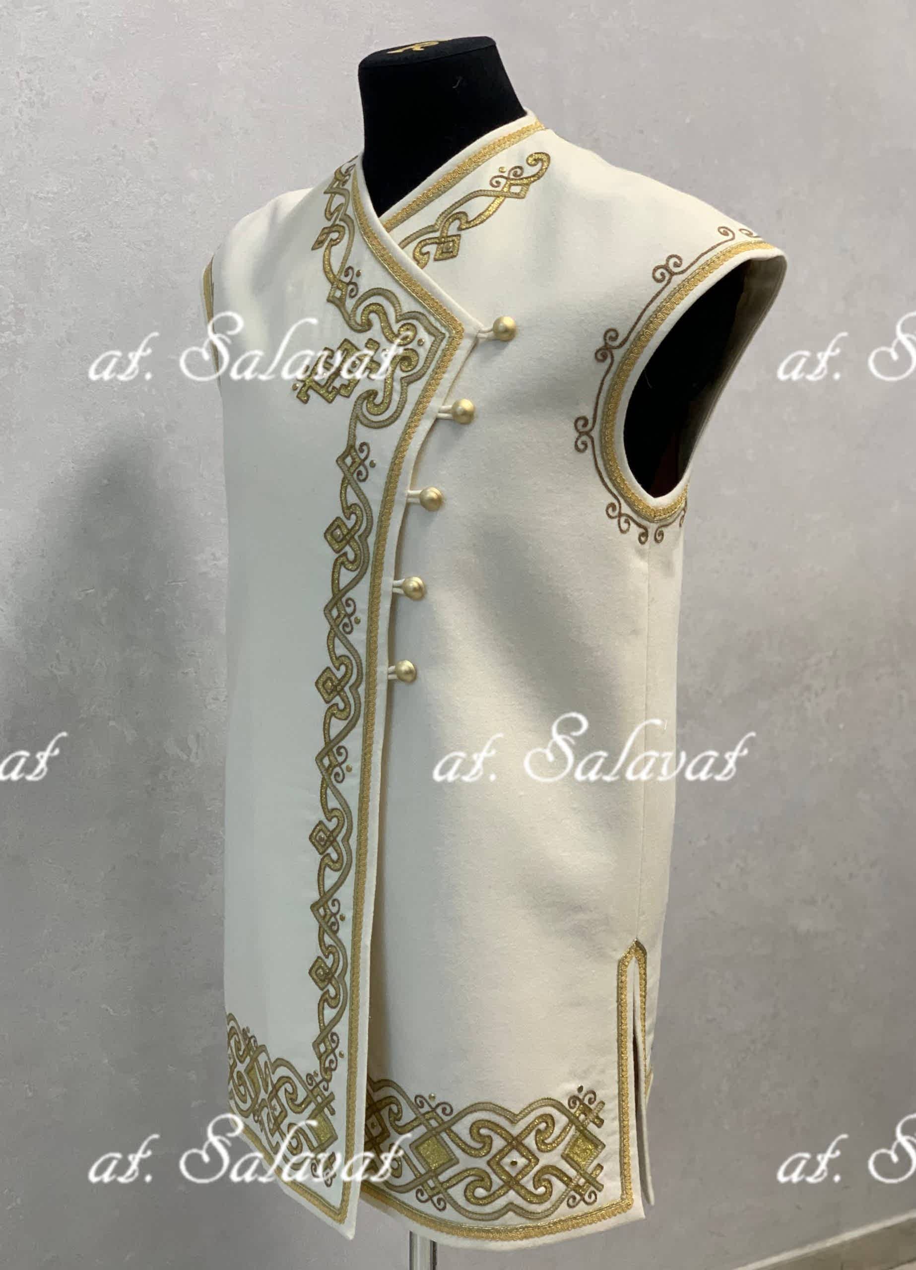 Бишмет из сукна (белый) Бишмет из сукна (белый)