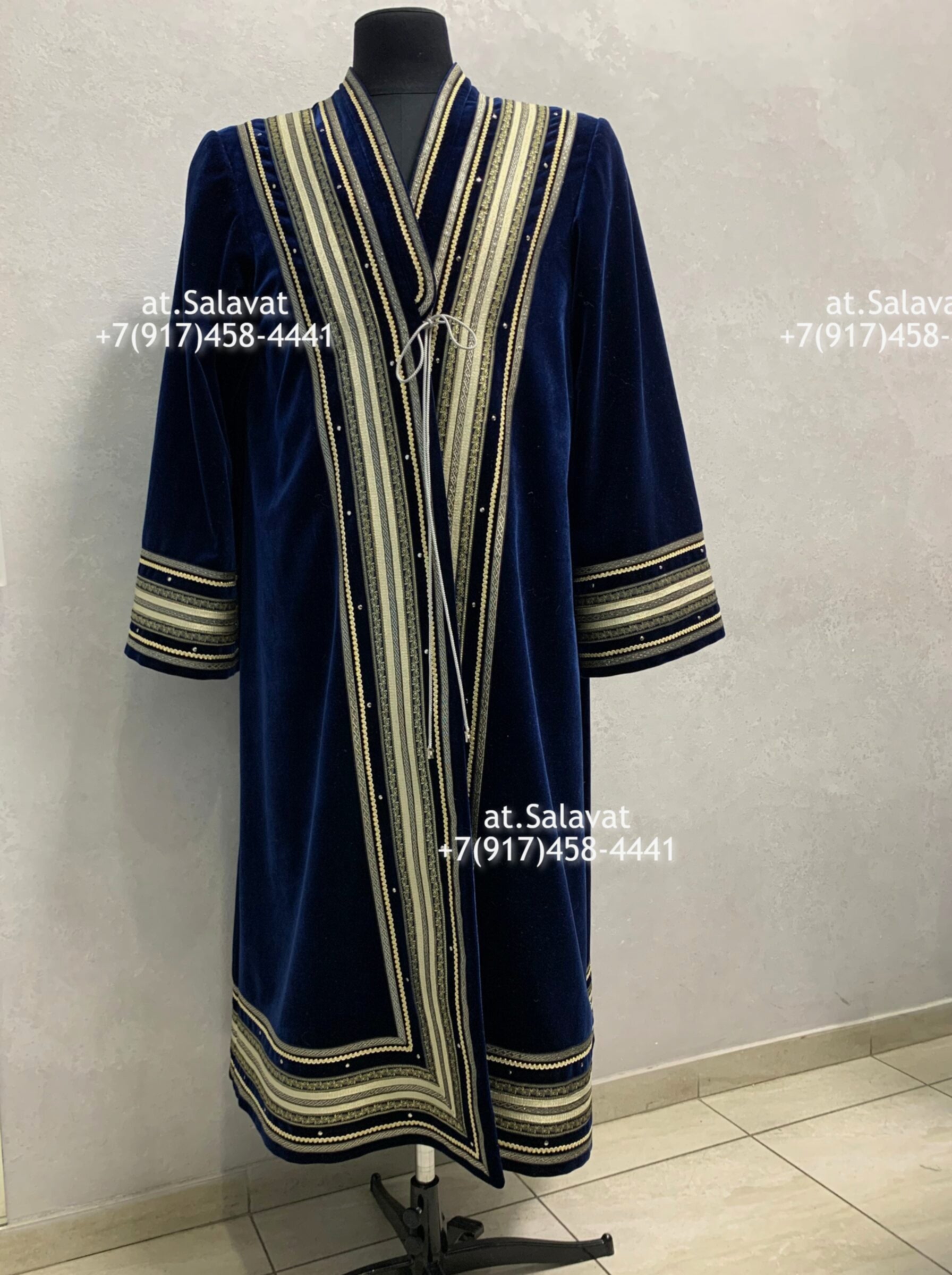 Елян башкирский с орнаментом из красного английского сукна Елян башкирский с орнаментом из красного английского сукна