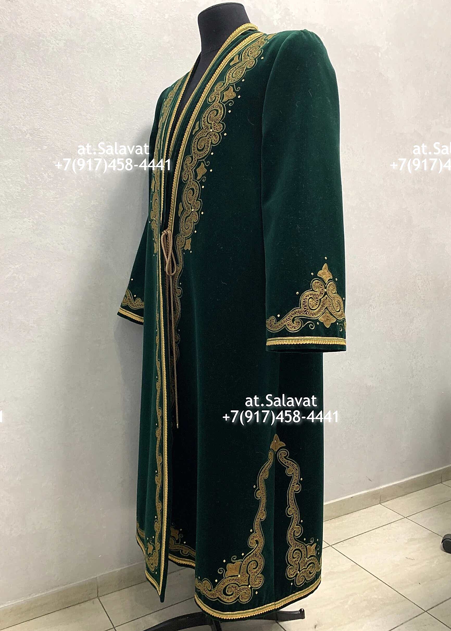 Елян башкирский с орнаментом из красного английского сукна Елян башкирский с орнаментом из красного английского сукна