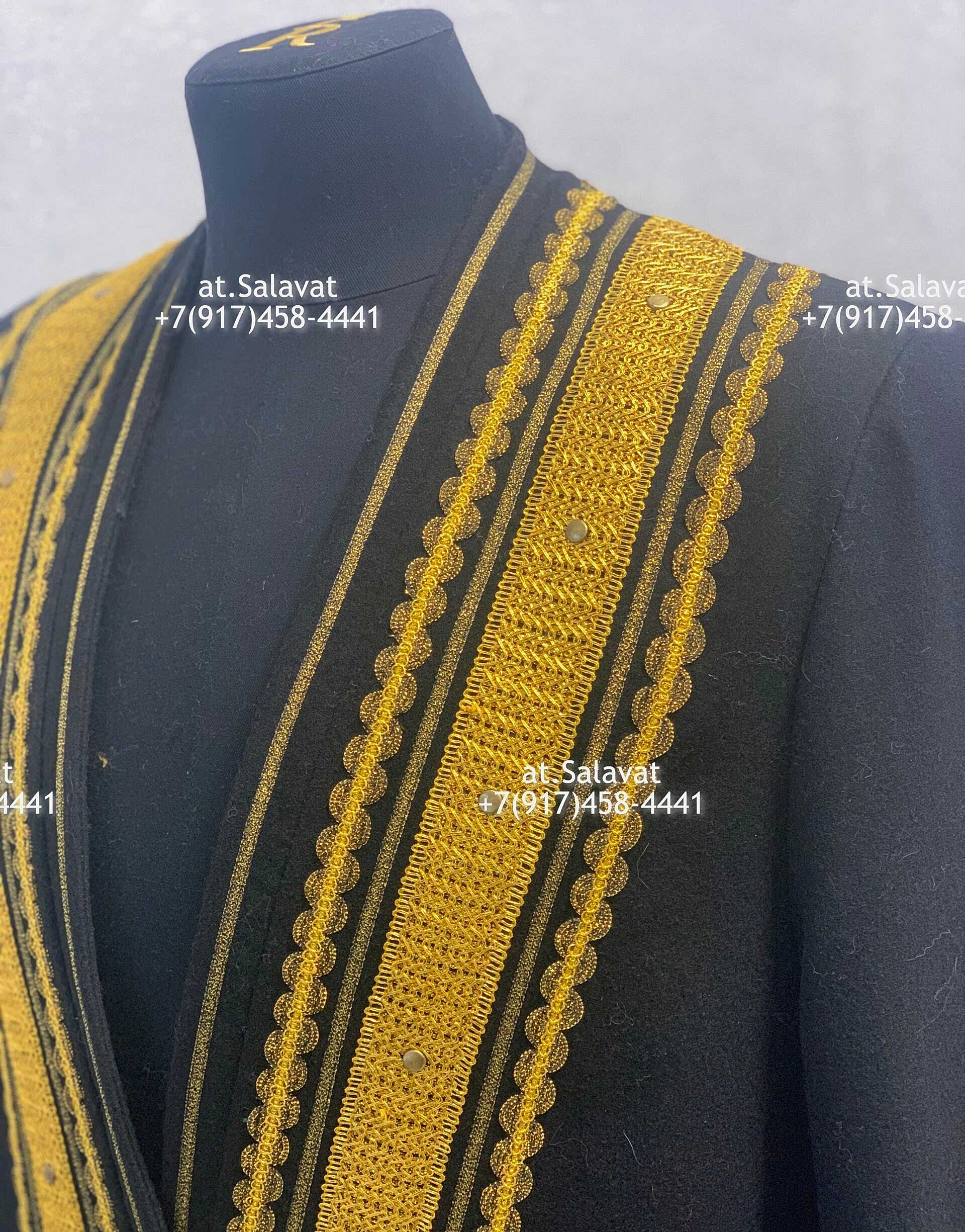 Елян башкирский с орнаментом из красного английского сукна Елян башкирский с орнаментом из красного английского сукна