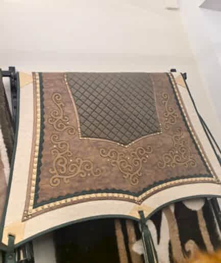 Интерьерный ковер "Цветы Башкирии" из натурального меха мутон D125 Интерьерный ковер "Цветы Башкирии" из натурального меха мутон D125