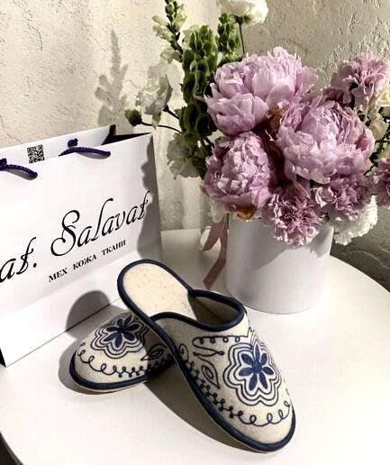 Войлочные тапочки Войлочные тапочки