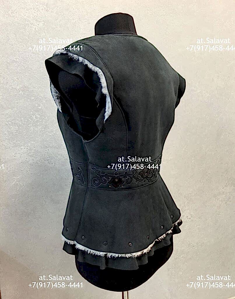 Черный женский жилет из дубленой овчины Черный женский жилет из дубленой овчины