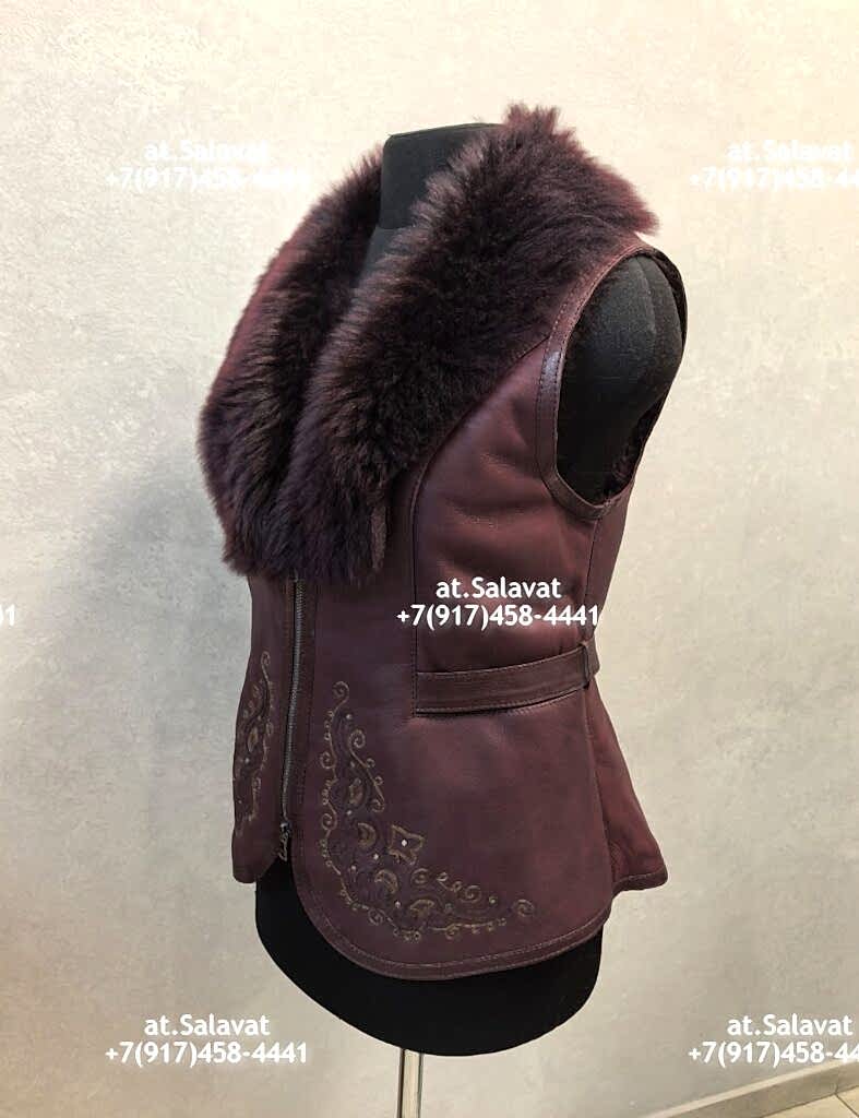 Черный женский жилет из дубленой овчины Черный женский жилет из дубленой овчины