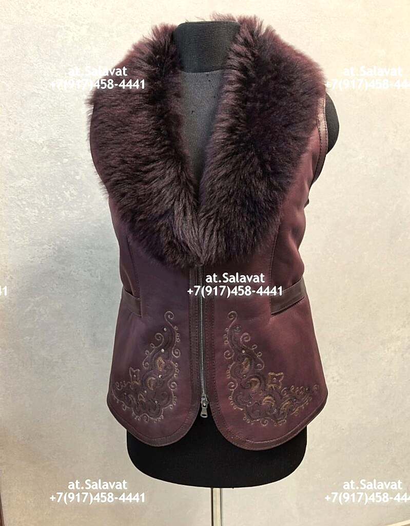 Черный женский жилет из дубленой овчины Черный женский жилет из дубленой овчины