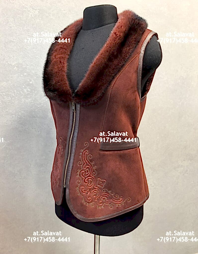 Черный женский жилет из дубленой овчины Черный женский жилет из дубленой овчины