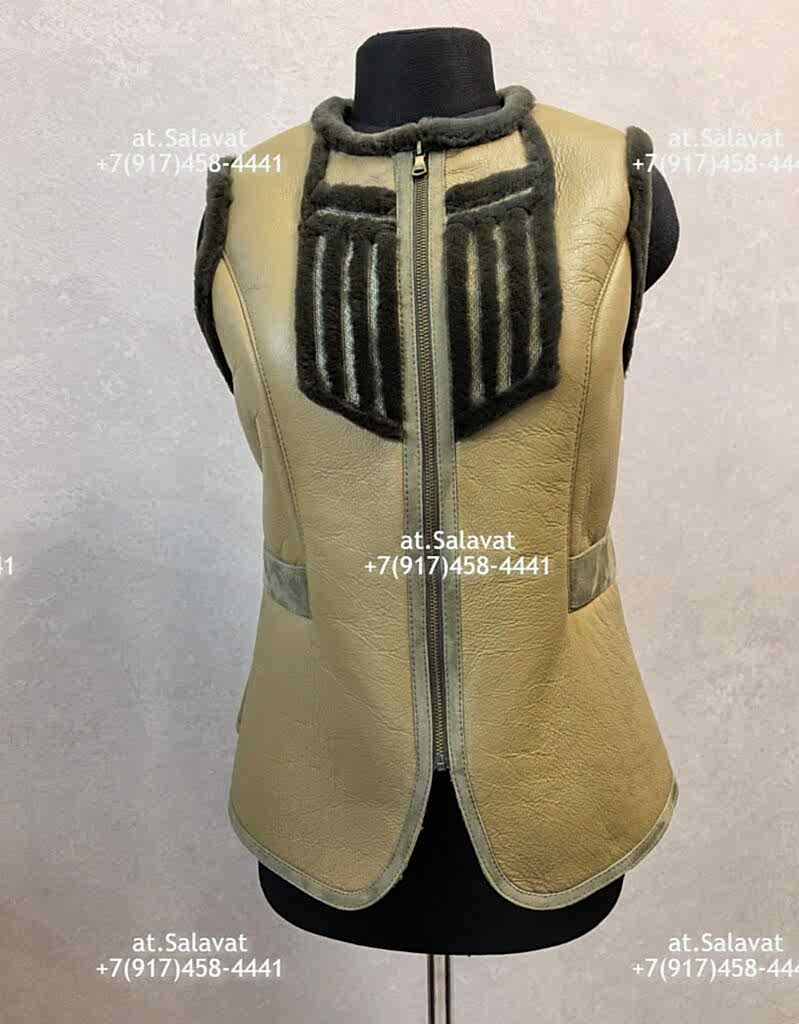 Черный женский жилет из дубленой овчины Черный женский жилет из дубленой овчины